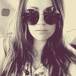 Meet your Posher, Stacy